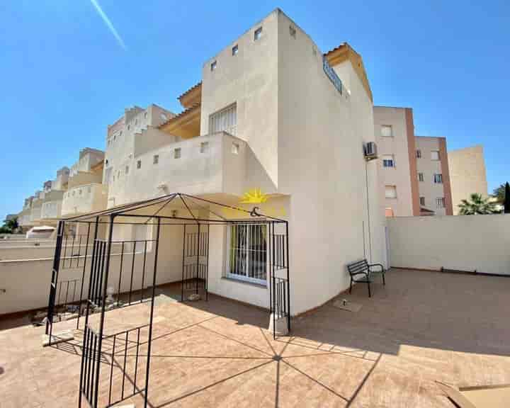 3 bedrooms house for rent in Distrito 1, Spain