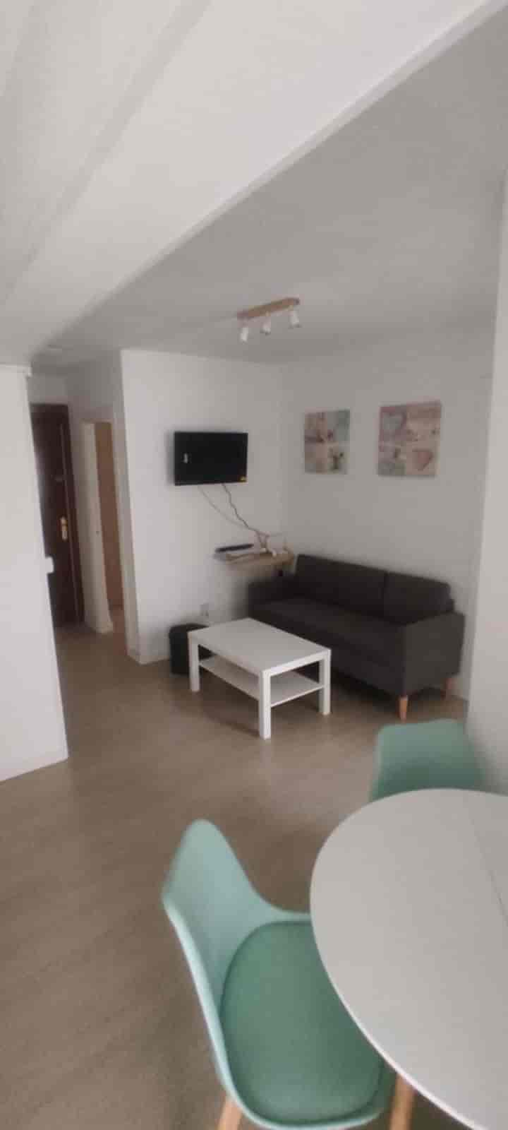 3 bedrooms apartment for rent in Granada, Spain