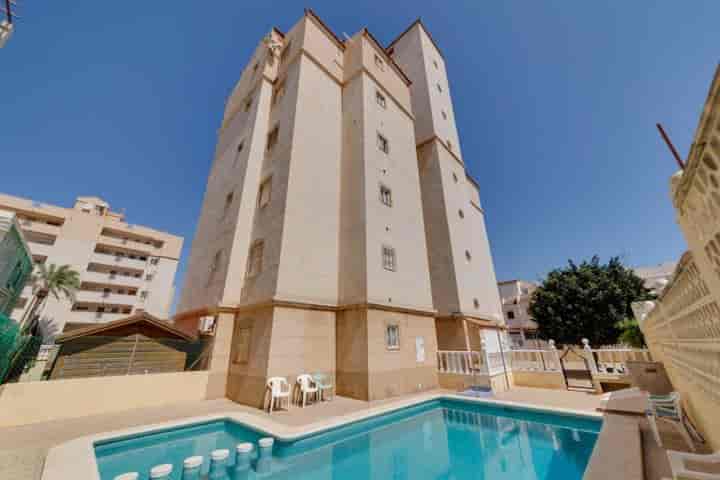 2 bedrooms apartment for sale in Nueva Torrevieja, Spain