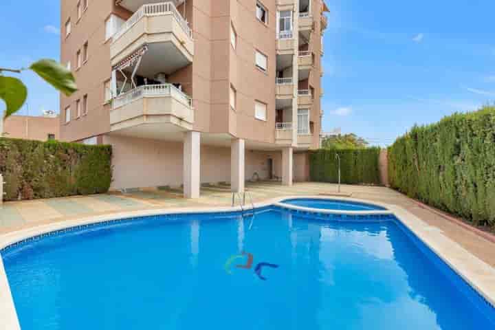 2 bedrooms apartment for sale in Nueva Torrevieja, Spain