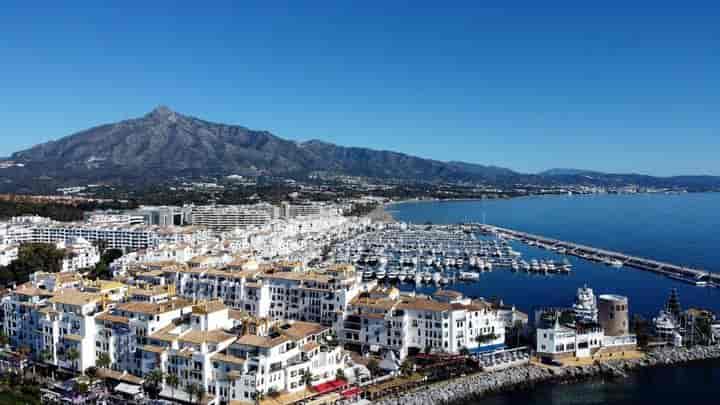 2 bedrooms apartment for sale in Puerto Banus, Spain