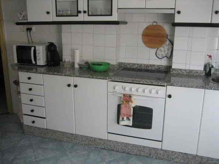 3 bedrooms apartment for rent in Ponferrada, Spain