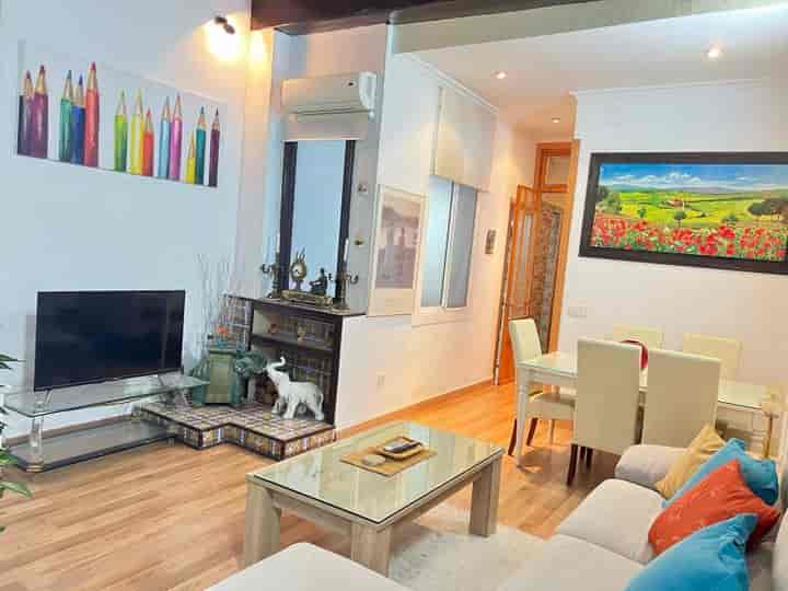 2 bedrooms apartment for rent in Santa Cruz-Casco Antiguo, Spain