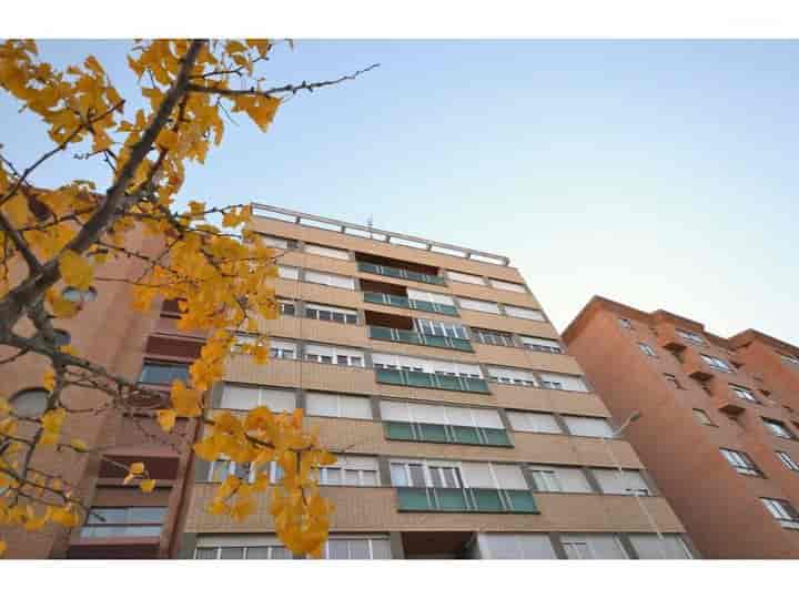 3 bedrooms apartment for rent in Palencia, Spain