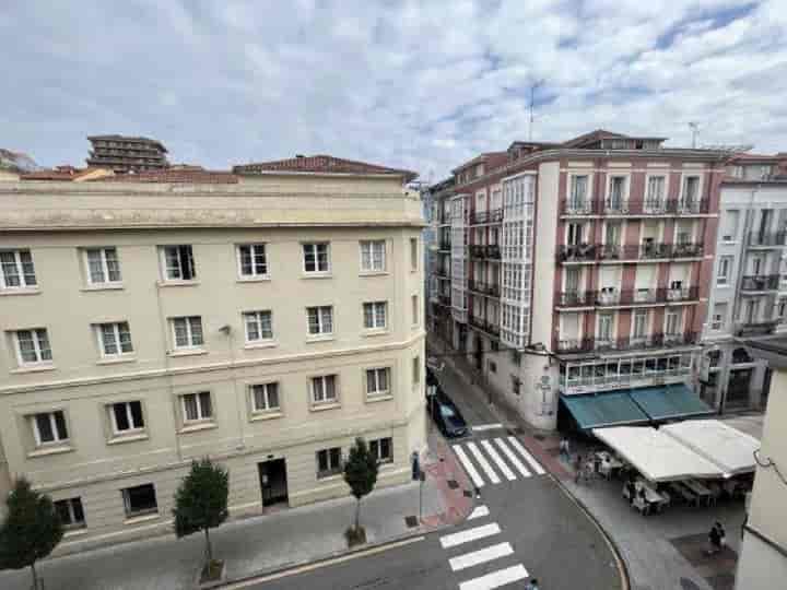 2 bedrooms apartment for sale in Santander, Spain