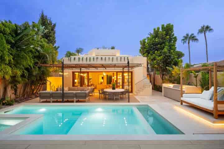 5 bedrooms house for sale in Marbella, Spain