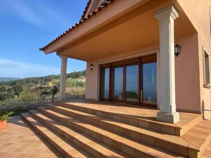 4 bedrooms house for rent in Pontevedra, Spain