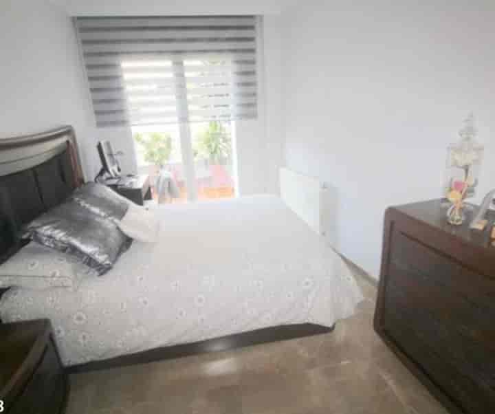 2 bedrooms apartment for rent in Armilla, Spain