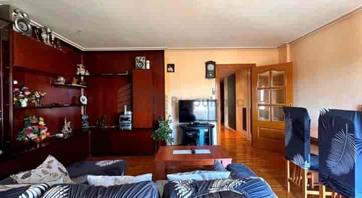 3 bedrooms apartment for sale in Zaragoza, Spain