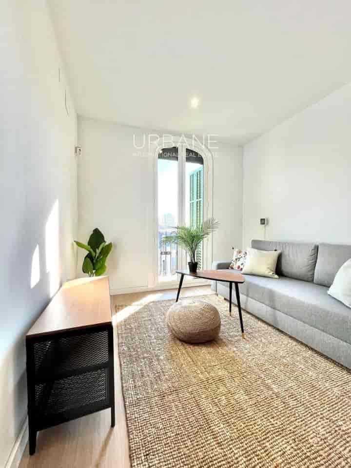 2 bedrooms apartment for rent in Sagrada Familia, Spain