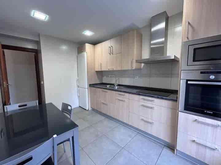 4 bedrooms apartment for sale in Ansoain, Spain