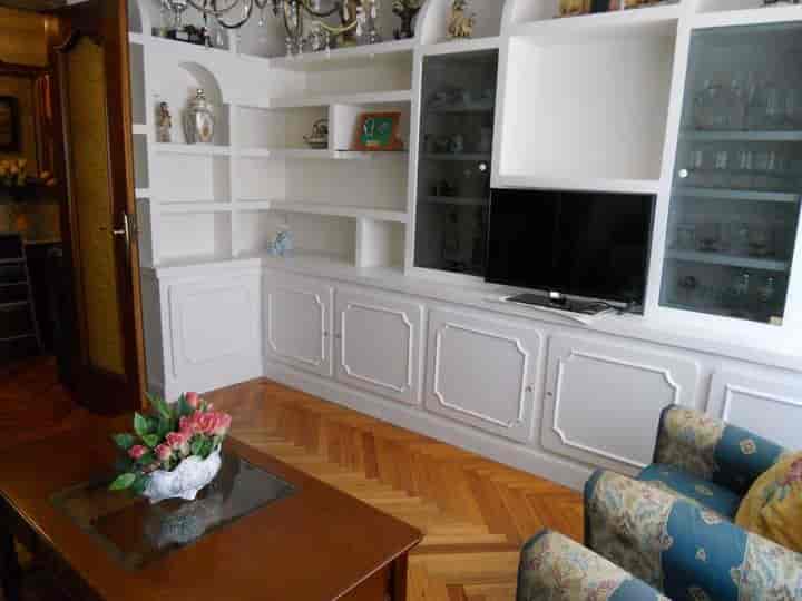 3 bedrooms apartment for rent in Santander, Spain