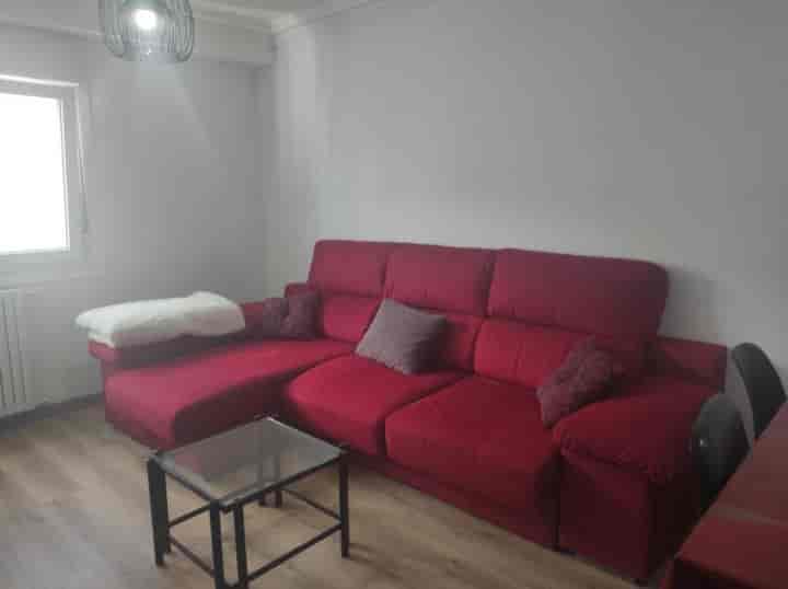 4 bedrooms apartment for rent in Santiago de Compostela, Spain