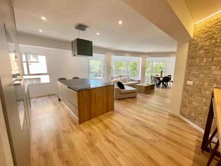 3 bedrooms apartment for rent in Marques de la Fontsanta, Spain