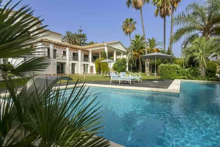 6 bedrooms house for sale in Las Brisas, Spain