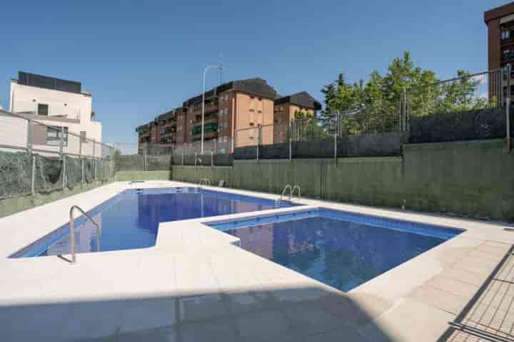 3 bedrooms apartment for rent in Penagrande, Spain