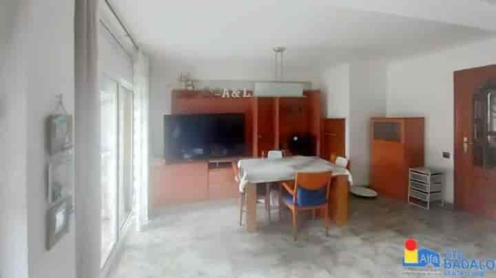 3 bedrooms apartment for rent in Artigas - Llefia, Spain