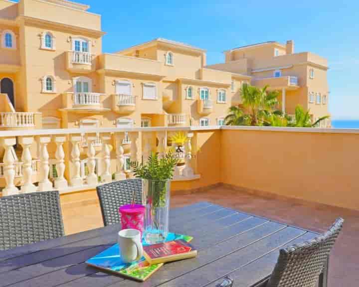 2 bedrooms apartment for rent in Urbanizaciones, Spain