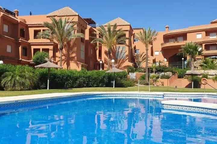 3 bedrooms house for sale in La Duquesa, Spain