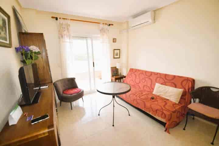 2 bedrooms apartment for rent in Puerto Deportivo, Spain