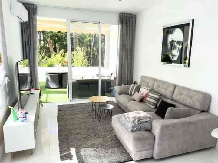 3 bedrooms apartment for rent in Puerto Banus, Spain