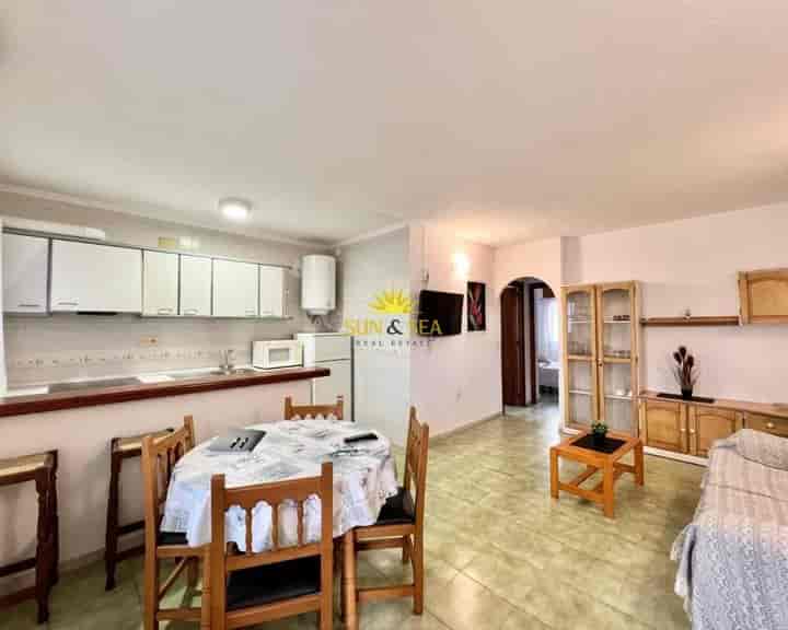 2 bedrooms apartment for rent in Los Europeos, Spain