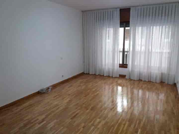 4 bedrooms apartment for sale in Leon, Spain