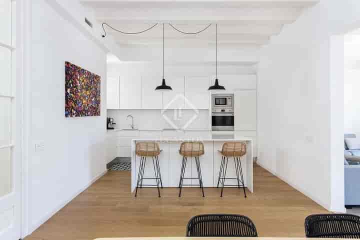 3 bedrooms apartment for rent in Barcelona, Spain