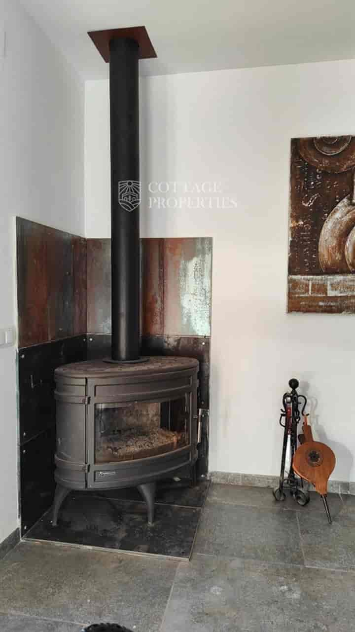 8 bedrooms house for sale in Seva, Spain