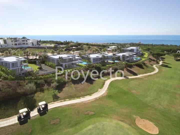 5 bedrooms house for sale in Cabopino-Artola, Spain