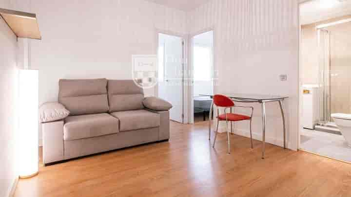 2 bedrooms apartment for rent in Chamberi, Spain