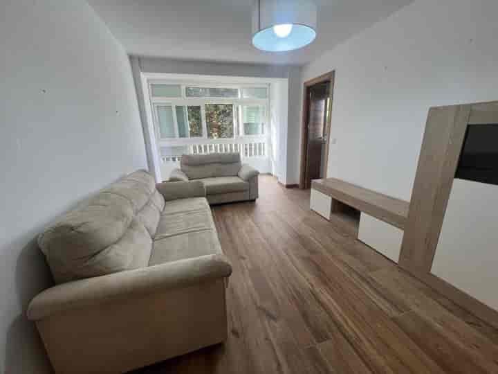 4 bedrooms apartment for rent in Las Chapas, Spain