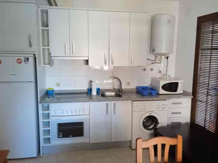 3 bedrooms apartment for rent in Centro-Sagrario, Spain