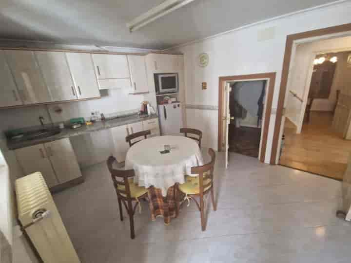 4 bedrooms house for sale in Valencia de Don Juan, Spain