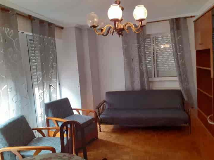 2 bedrooms apartment for rent in Salamanca, Spain