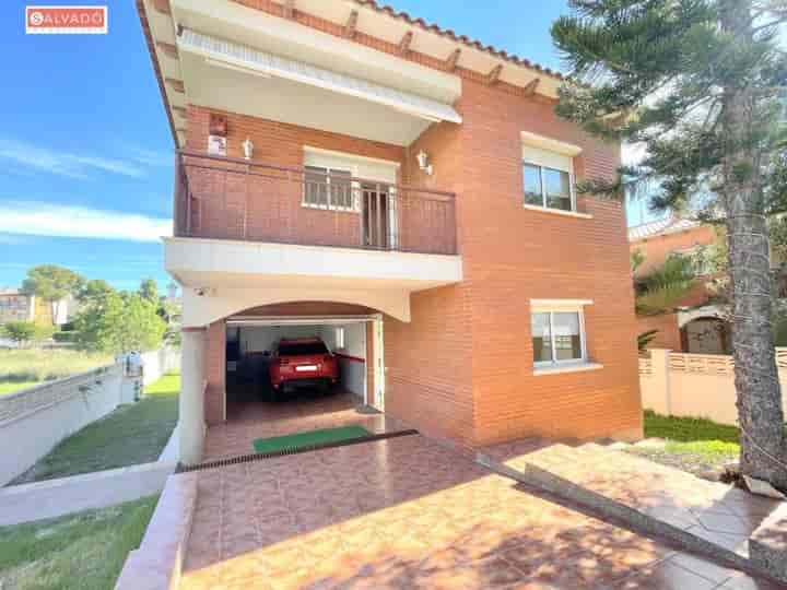 4 bedrooms house for rent in Cunit, Spain