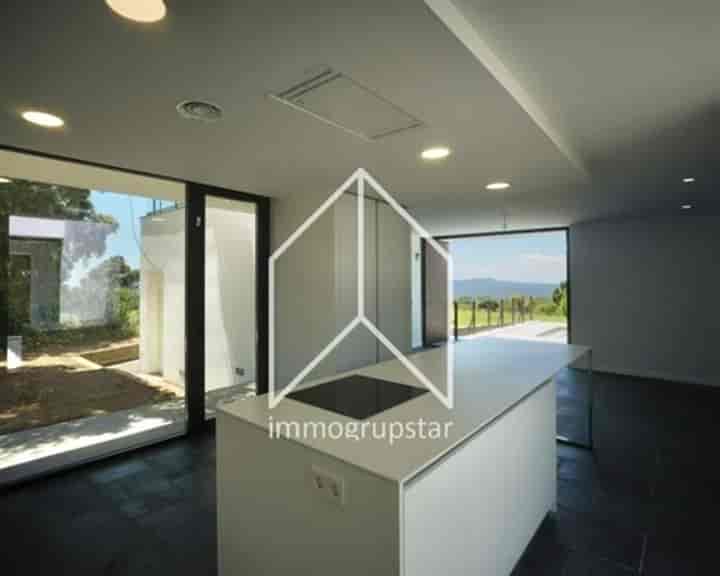 5 bedrooms house for sale in Platja dAro, Spain