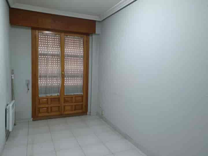 3 bedrooms apartment for sale in Valladolid, Spain