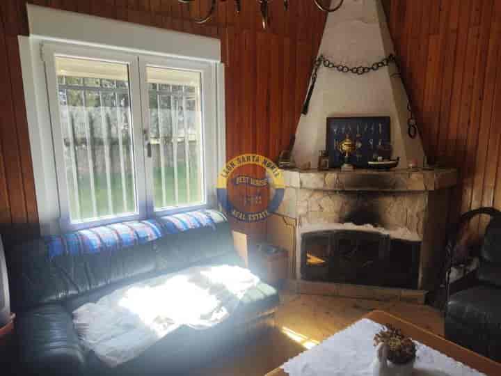 4 bedrooms house for sale in Garrafe de Torio, Spain