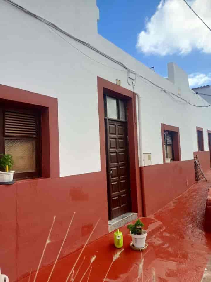 7 bedrooms house for sale in Santa Maria de Guia, Spain