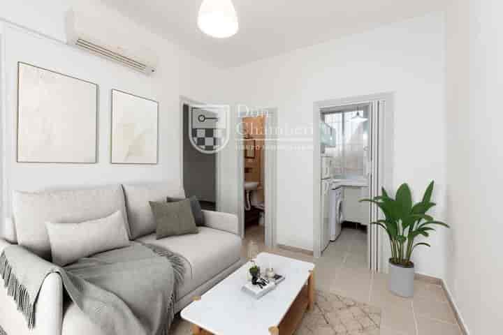 2 bedrooms apartment for sale in Chamberi, Spain