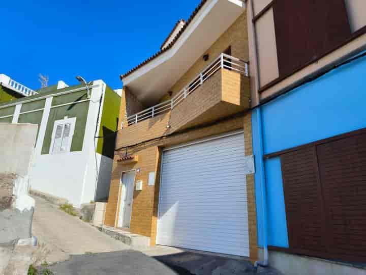 4 bedrooms house for sale in Arucas Casco, Spain