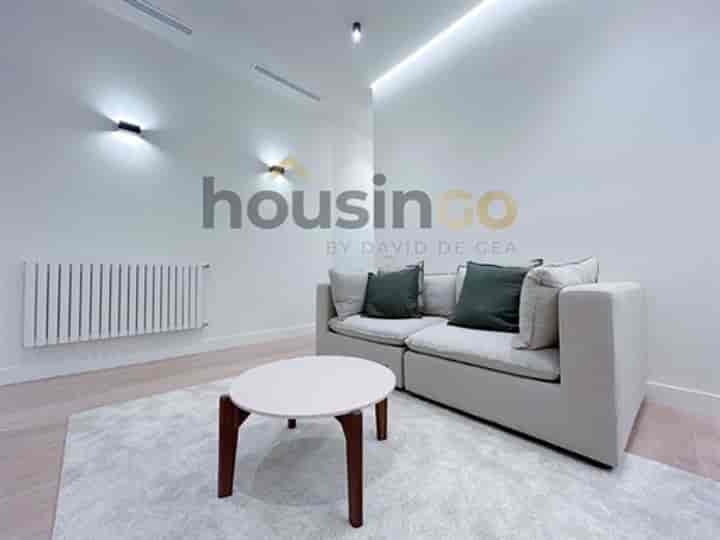 2 bedrooms apartment for sale in Madrid, Spain