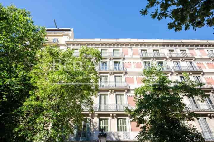 2 bedrooms apartment for sale in Dreta de lEixample, Spain