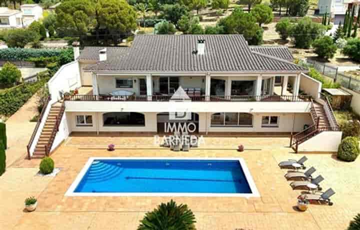 6 bedrooms house for sale in Pau, Spain