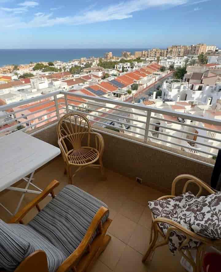 2 bedrooms apartment for rent in La Mata, Spain