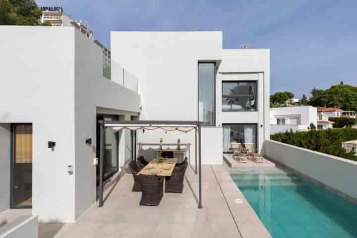 3 bedrooms house for rent in Nueva Andalucia, Spain