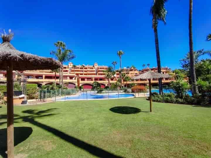 3 bedrooms apartment for sale in Estepona, Spain