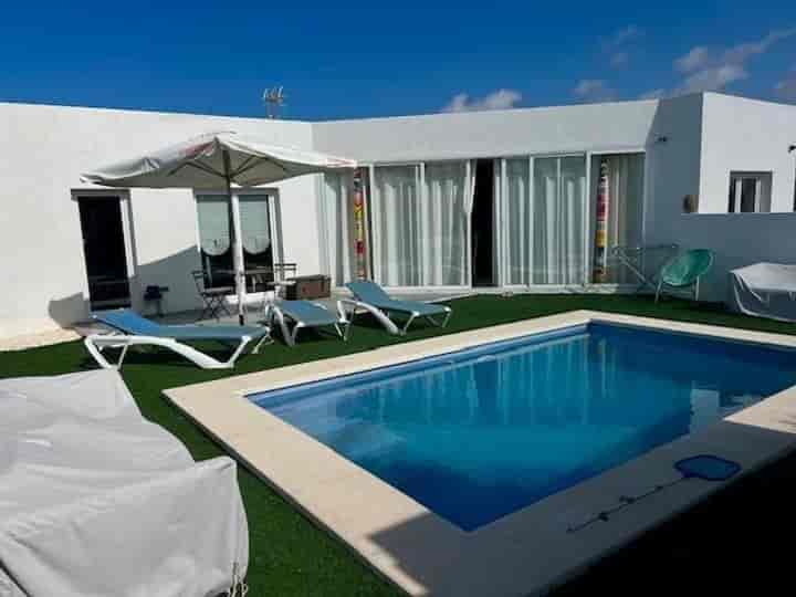 3 bedrooms house for rent in Chiclana de la Frontera, Spain