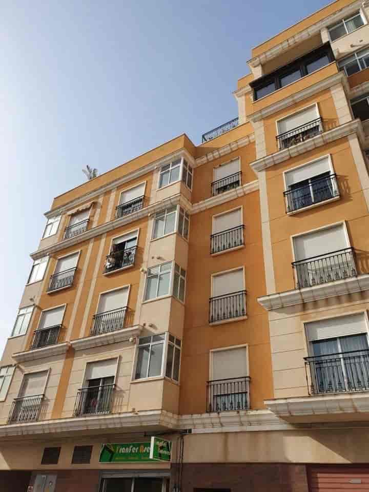 2 bedrooms apartment for rent in Elche, Spain